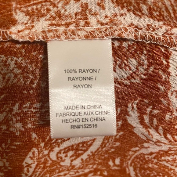 NEW✨Orange Paisley Button Blouse PERFECT FALL TOP!! - Picture 7 of 7